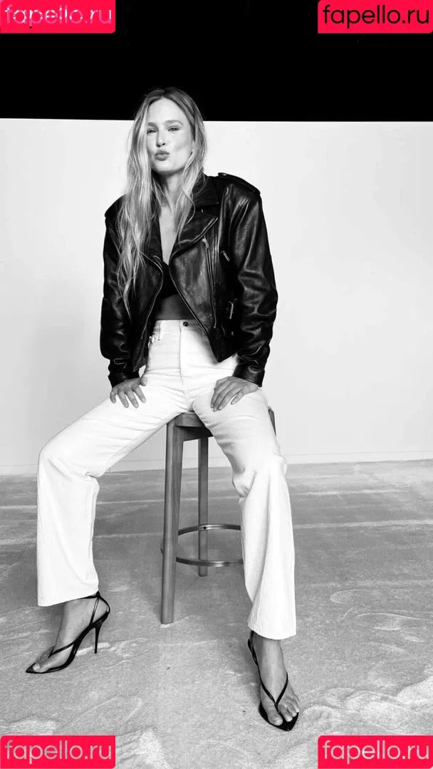 Bar Refaeli Onlyfans Photo Gallery 