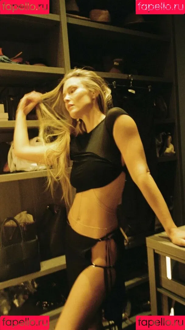 Bar Refaeli Onlyfans Photo Gallery 