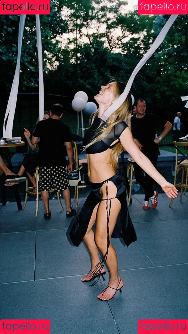 Bar Refaeli Onlyfans Photo Gallery 
