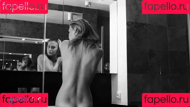 Bar Refaeli Onlyfans Photo Gallery 