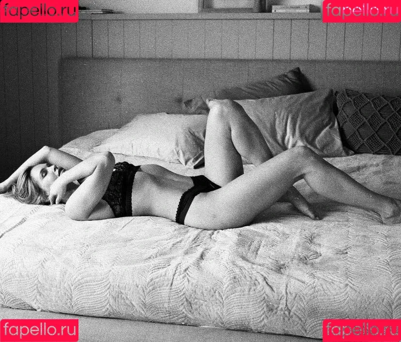 Bar Refaeli Onlyfans Photo Gallery 