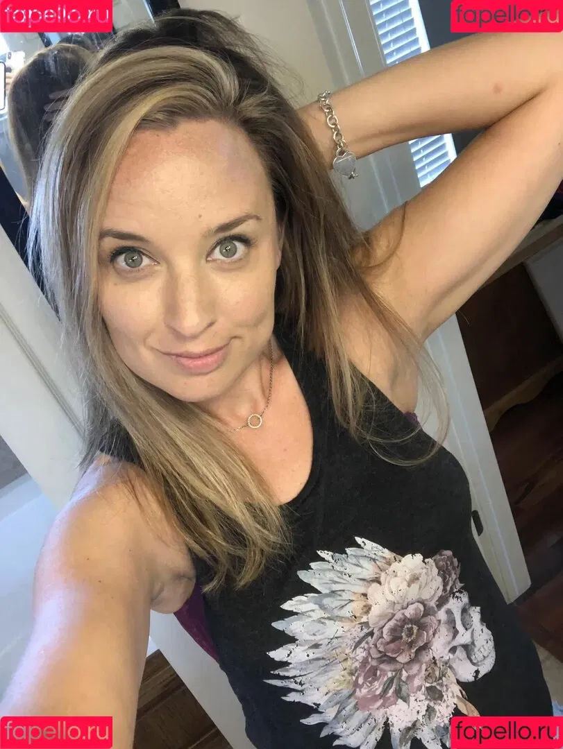 lyric_in_my_head Onlyfans Photo Gallery 