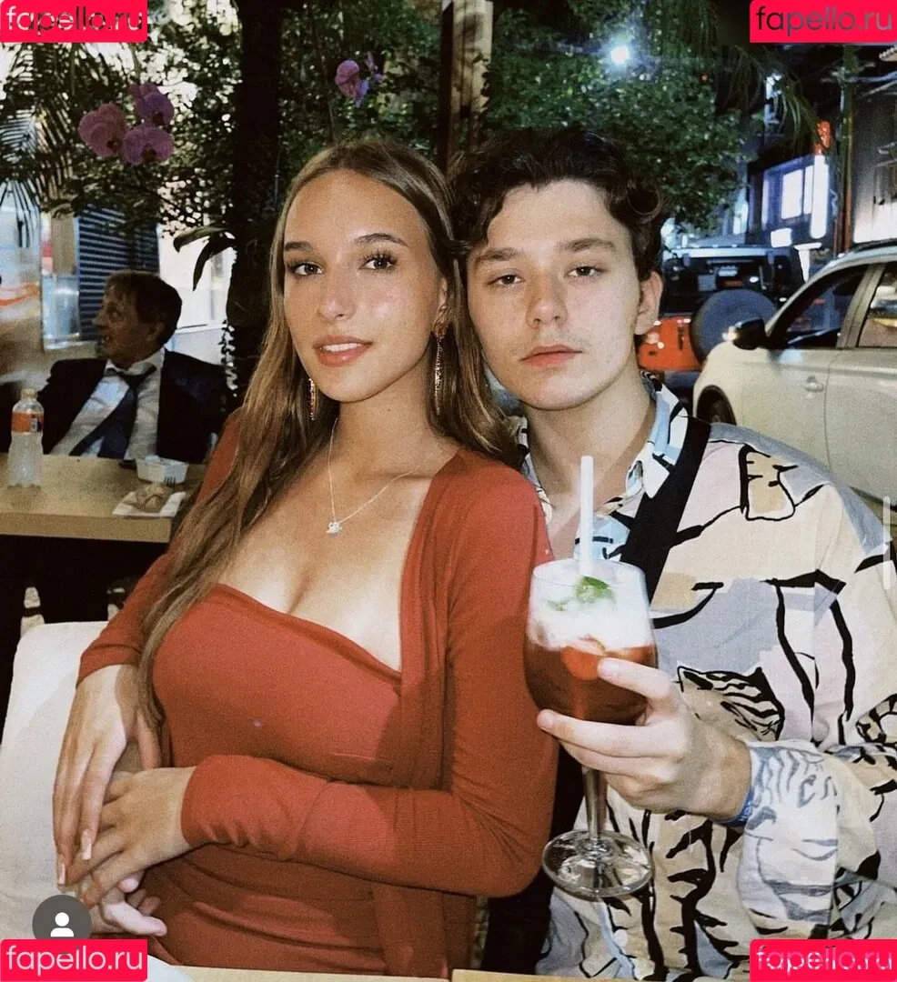 Nona kanal Onlyfans Photo Gallery 