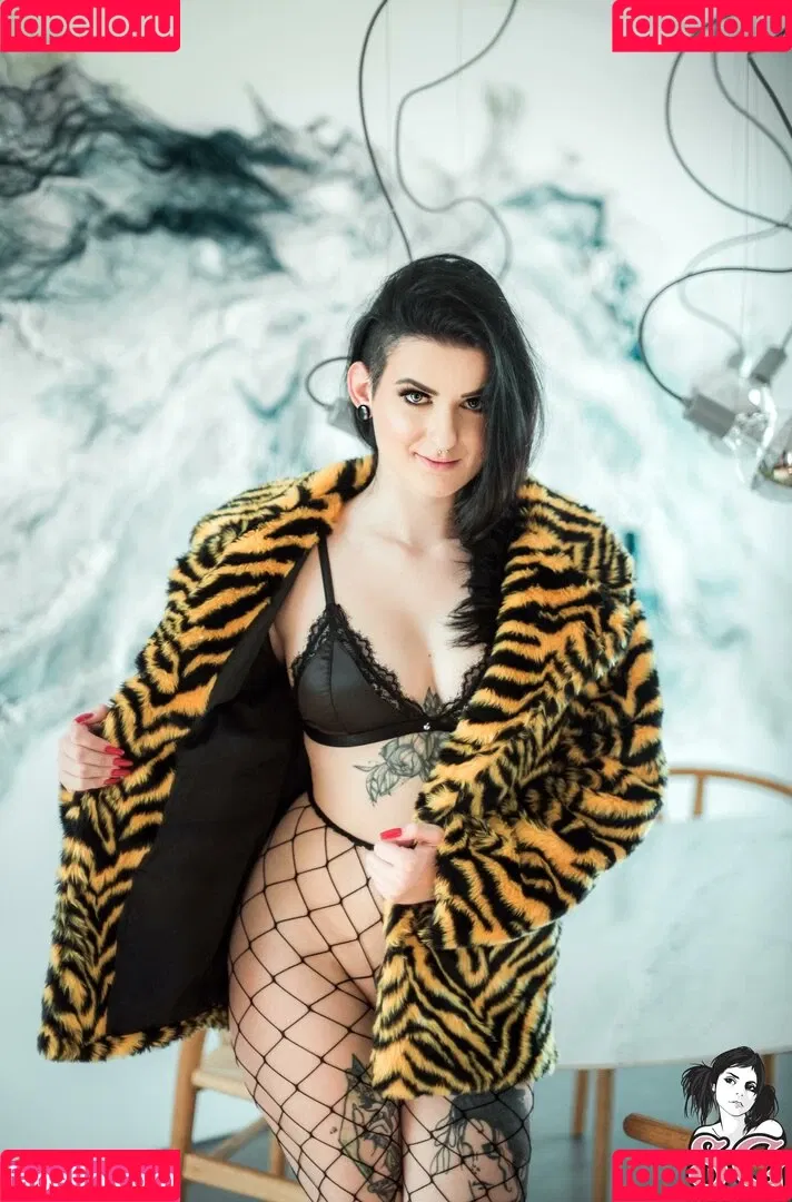 Izzye Onlyfans Photo Gallery 