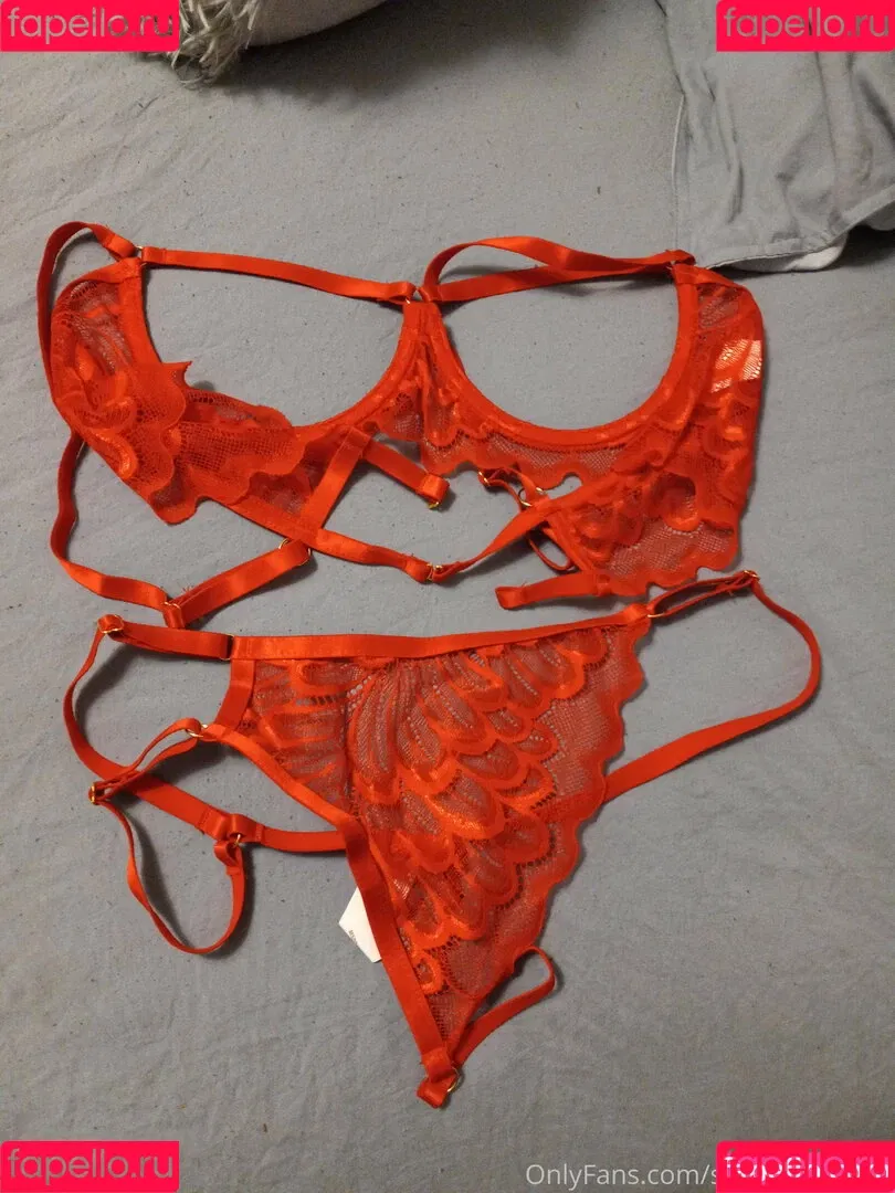 sexyrealwife86 Onlyfans Photo Gallery 