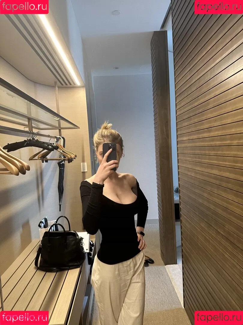 adelynmoore Onlyfans Photo Gallery 
