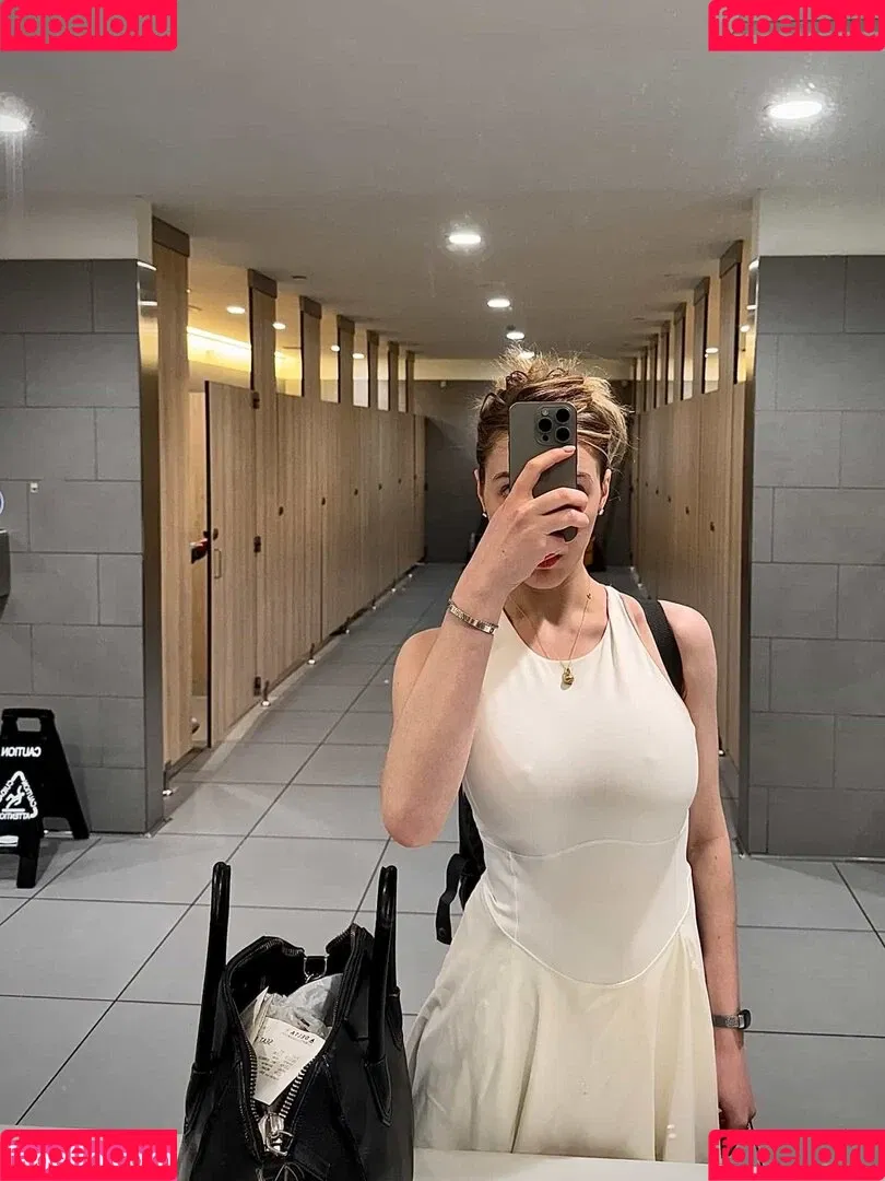 adelynmoore Onlyfans Photo Gallery 
