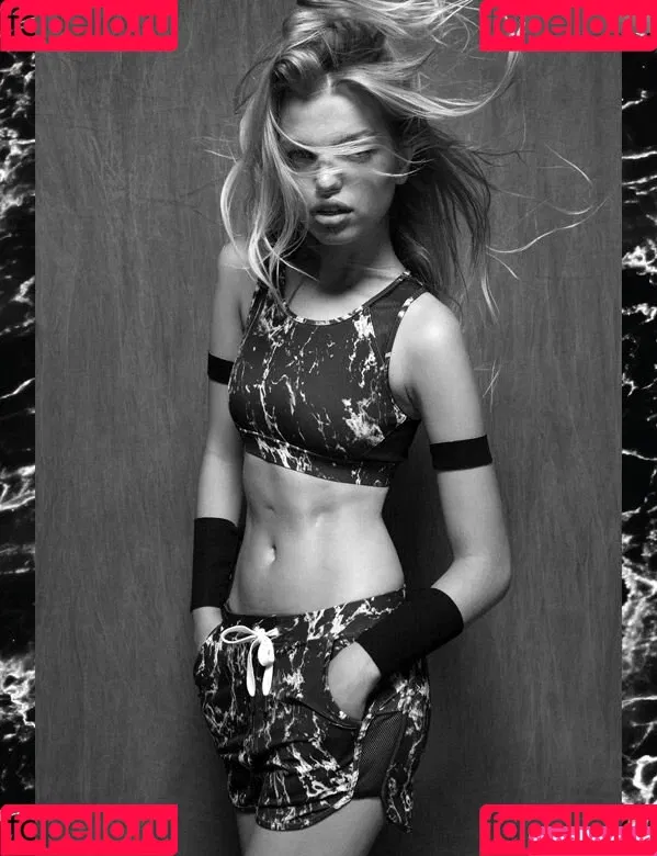 Daphne Groeneveld Onlyfans Photo Gallery 