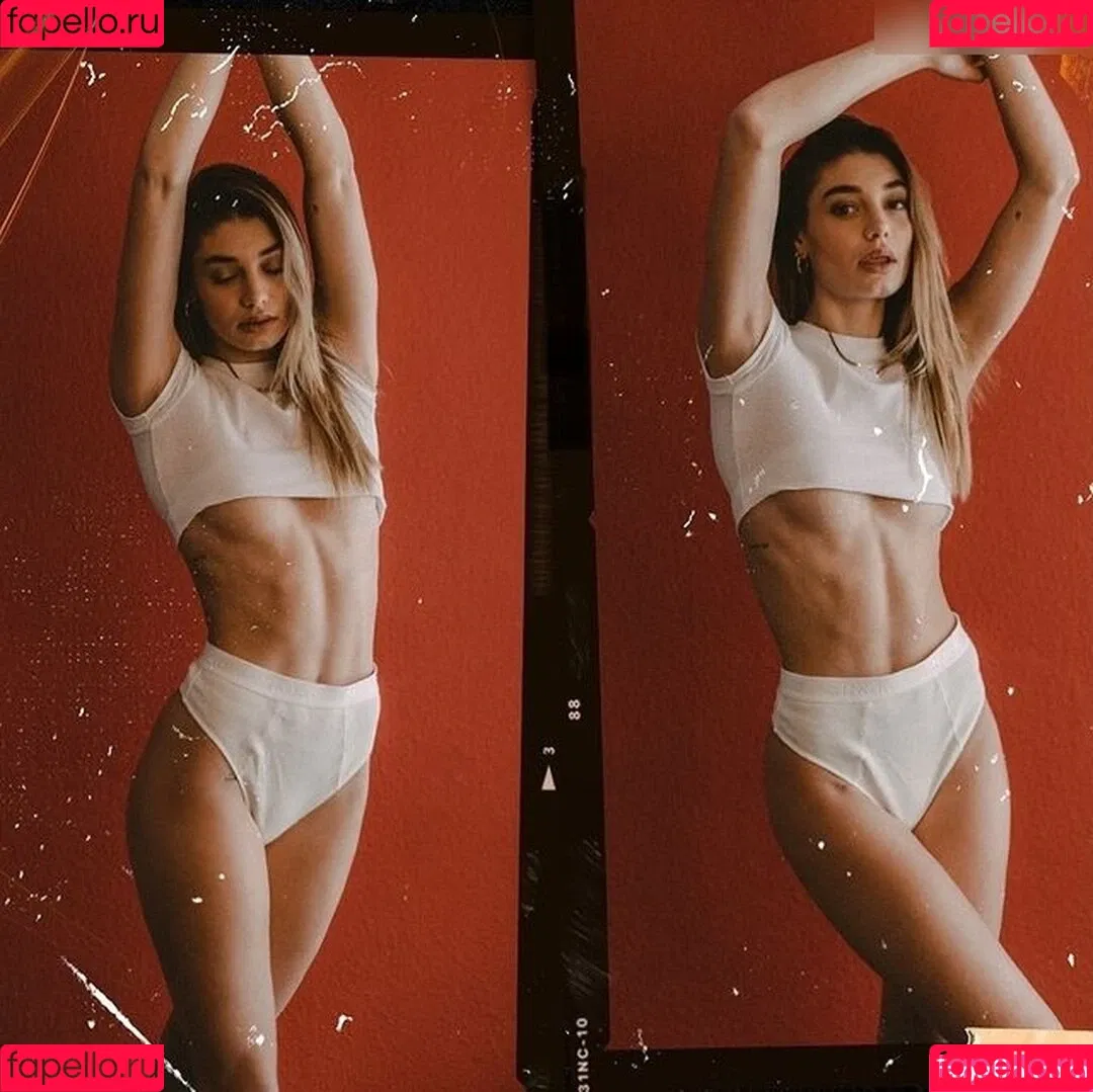 Sarah Posch Onlyfans Photo Gallery 