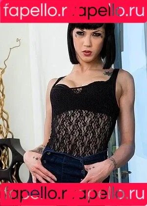 Asphyxia Noir Onlyfans Photo Gallery 