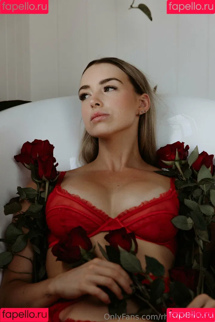 Rhiana Webber Onlyfans Photo Gallery 