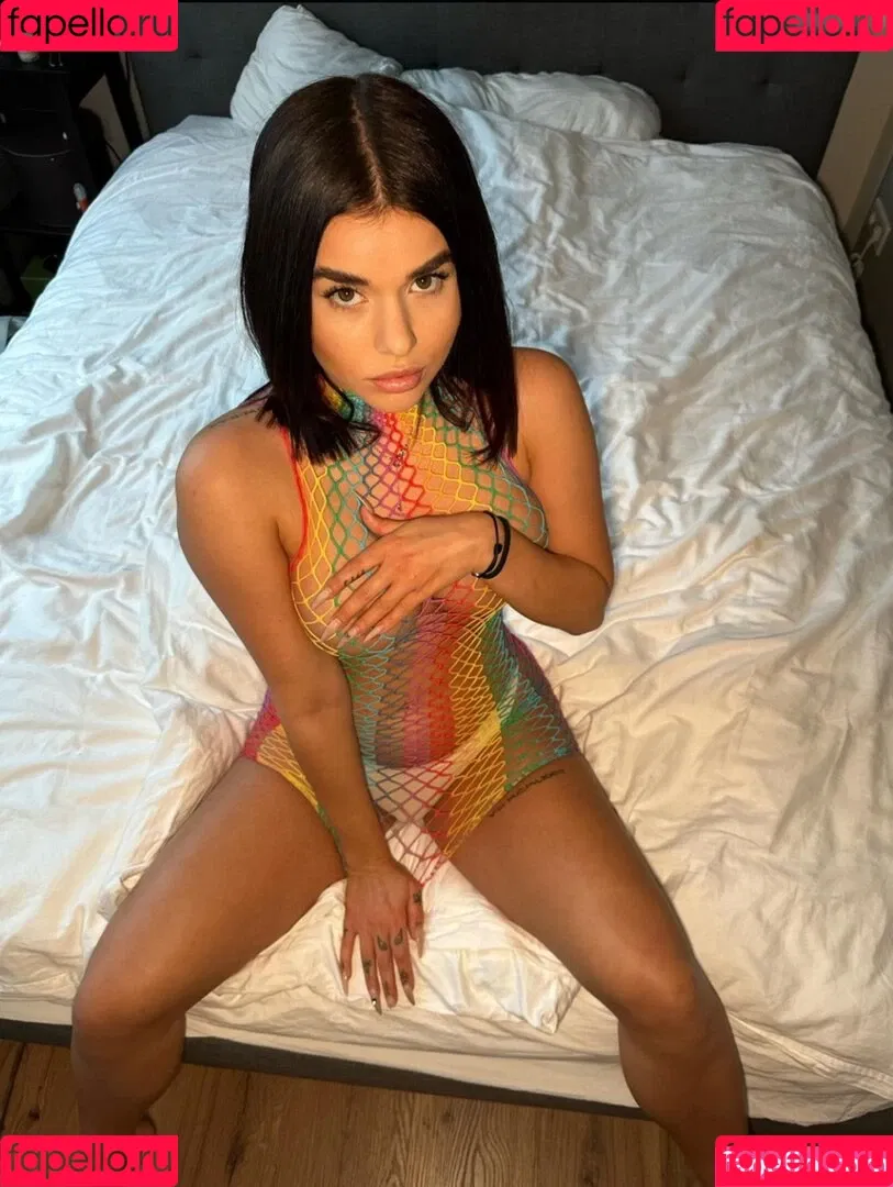 Isabell Böttger Onlyfans Photo Gallery 