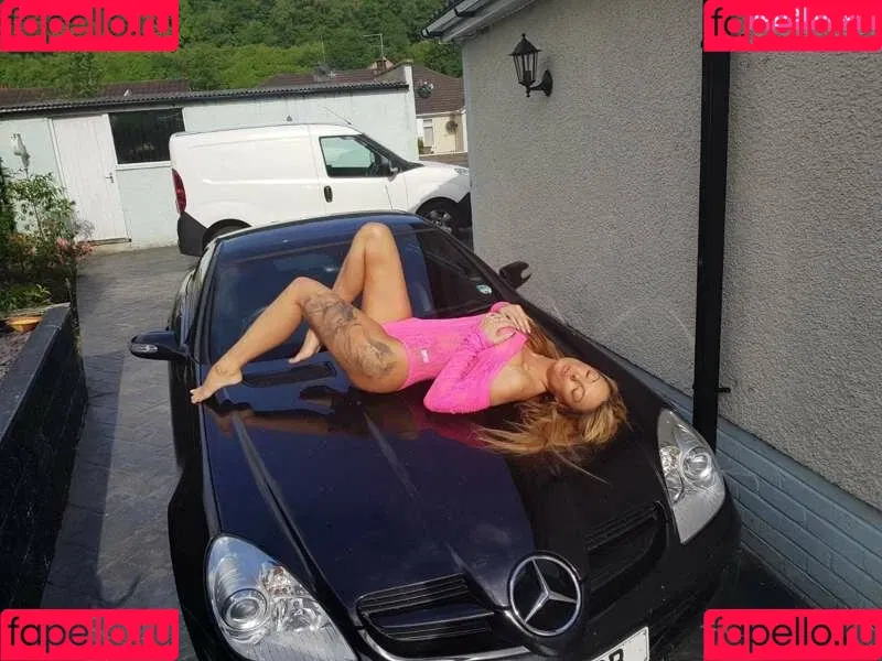 Stacey Saran Onlyfans Photo Gallery 