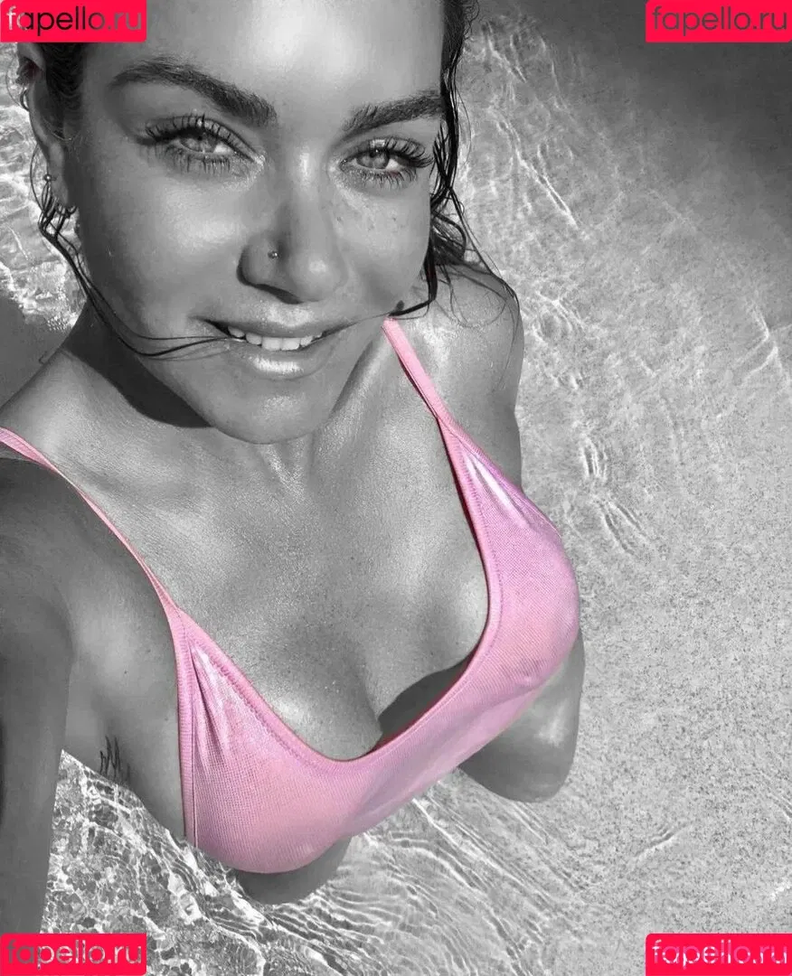 Luize Altenhofen Onlyfans Photo Gallery 