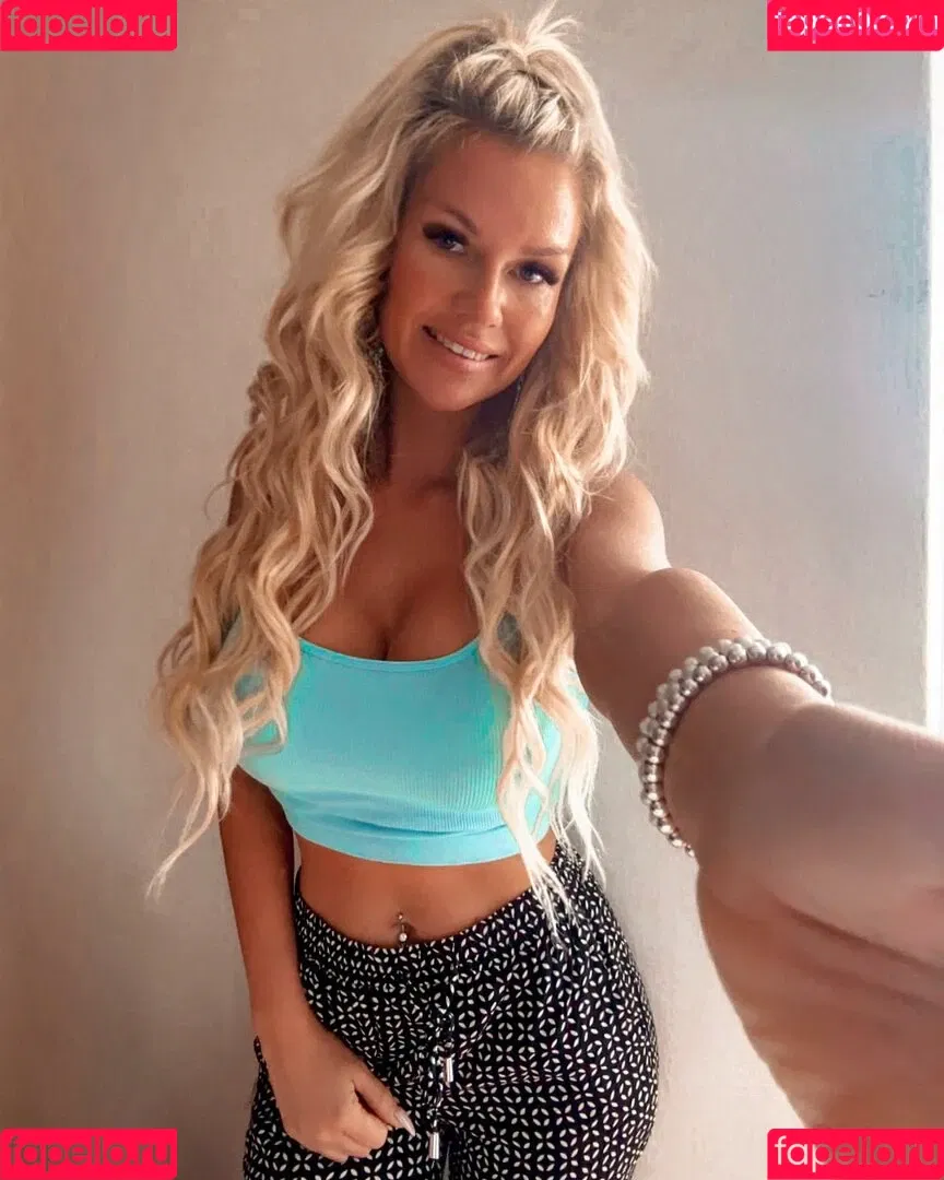 Manja Ihrke Onlyfans Photo Gallery 