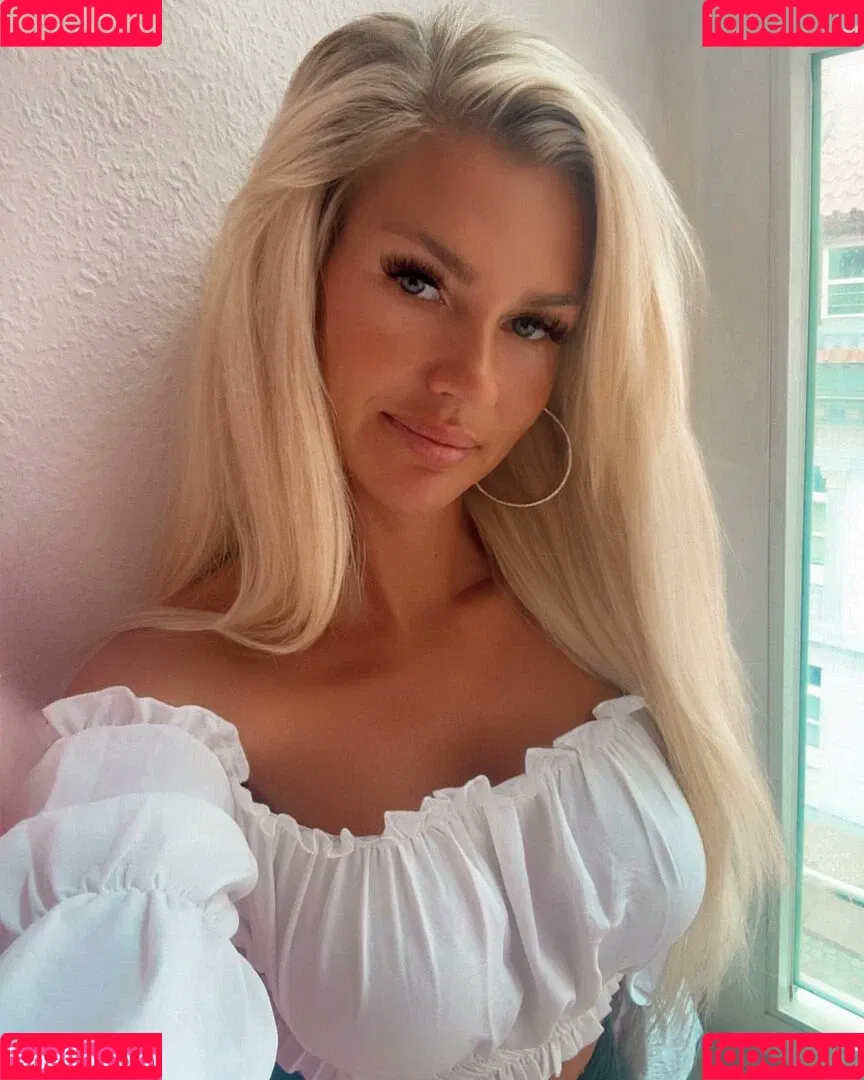 Manja Ihrke Onlyfans Photo Gallery 