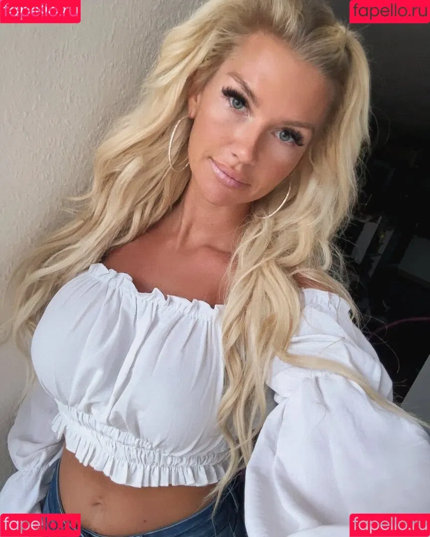 Manja Ihrke Onlyfans Photo Gallery 