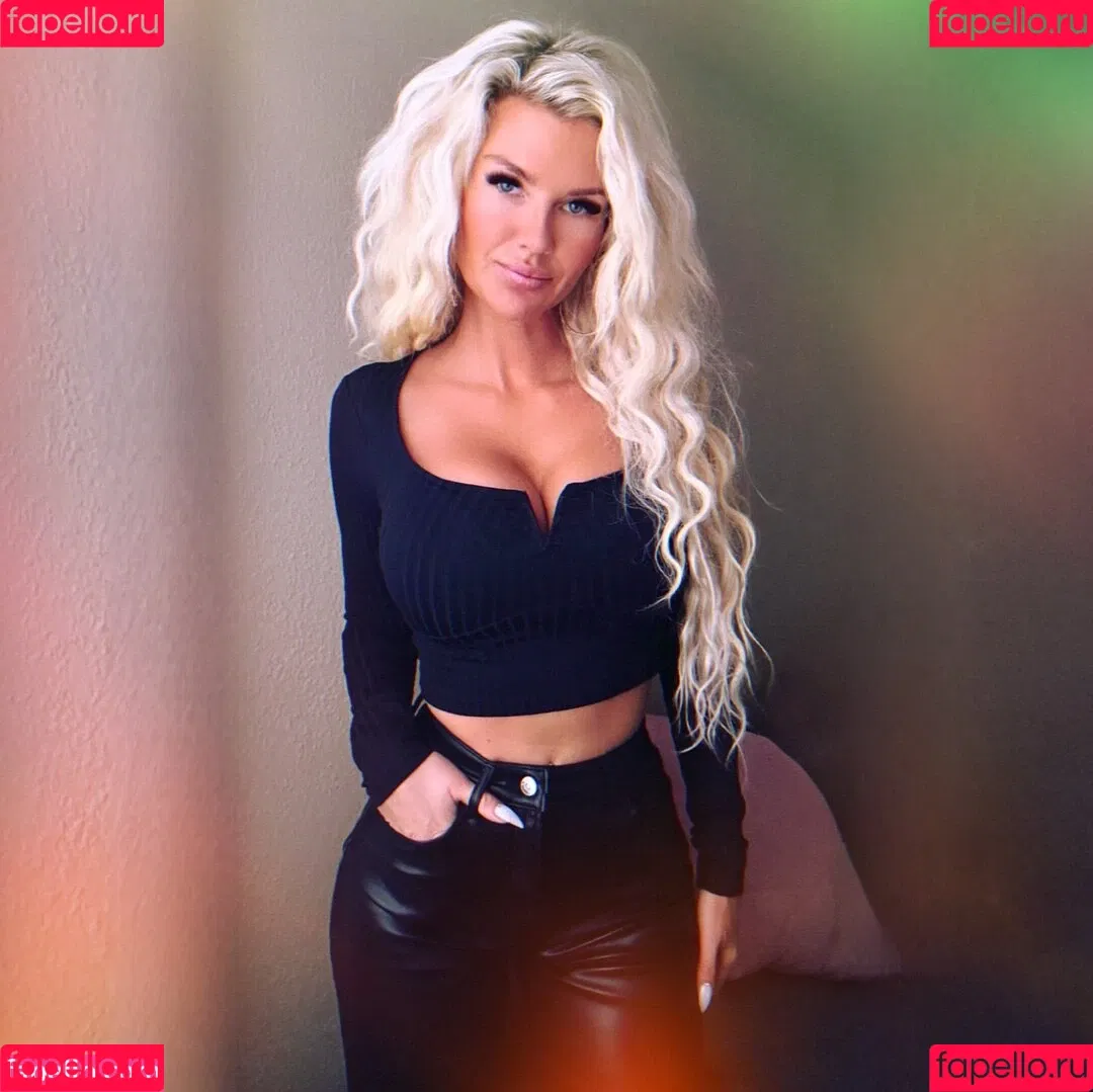 Manja Ihrke Onlyfans Photo Gallery 