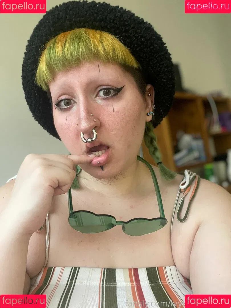 ivolustful Onlyfans Photo Gallery 