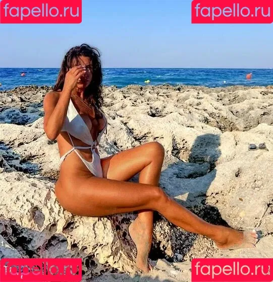 Simona Isceri Onlyfans Photo Gallery 