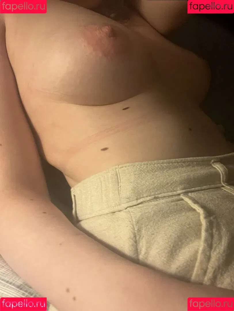 Nexeyredfox Onlyfans Photo Gallery 