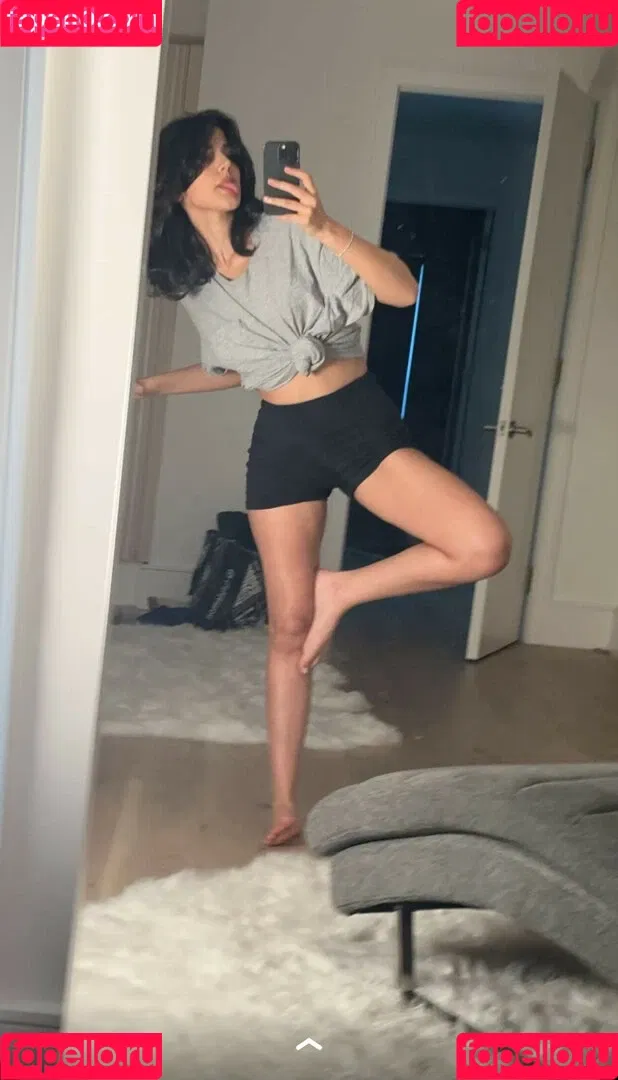 Melody Oz Onlyfans Photo Gallery 