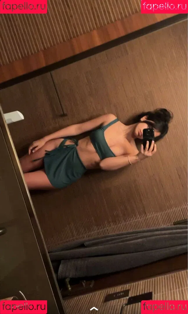 Melody Oz Onlyfans Photo Gallery 