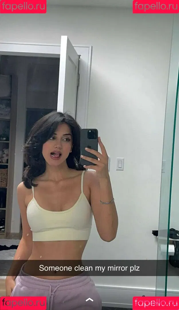 Melody Oz Onlyfans Photo Gallery 