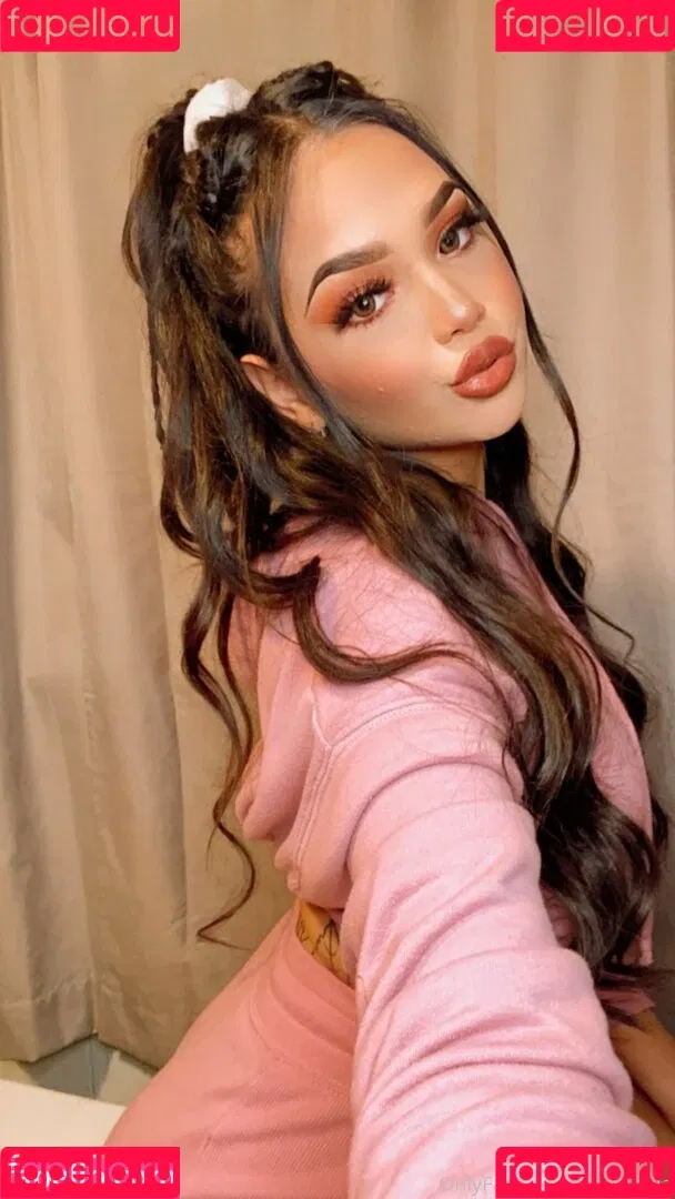 desmariie Onlyfans Photo Gallery 