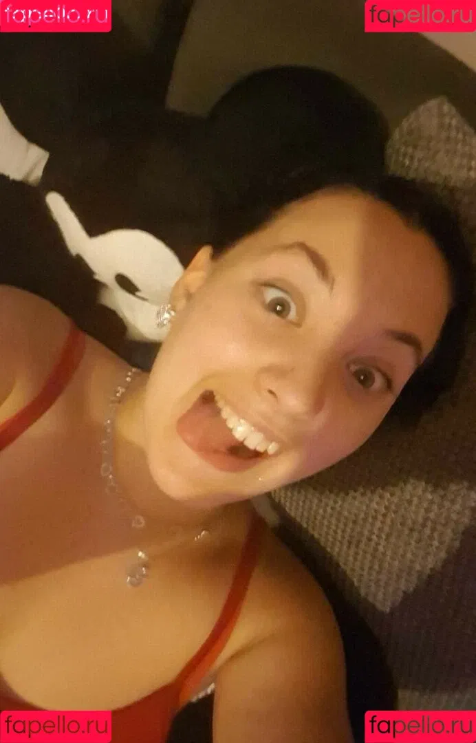 cumslut_val Onlyfans Photo Gallery 