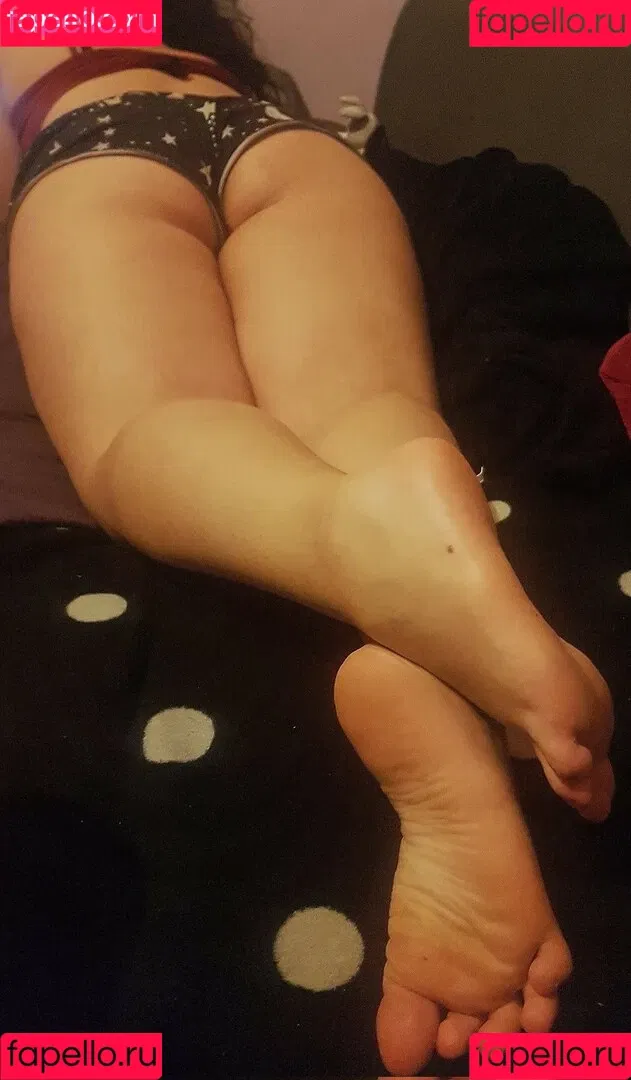 cumslut_val Onlyfans Photo Gallery 