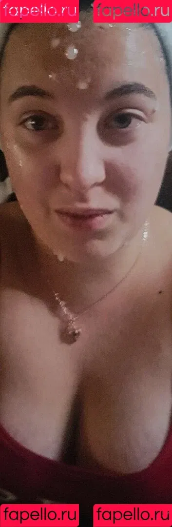 cumslut_val Onlyfans Photo Gallery 
