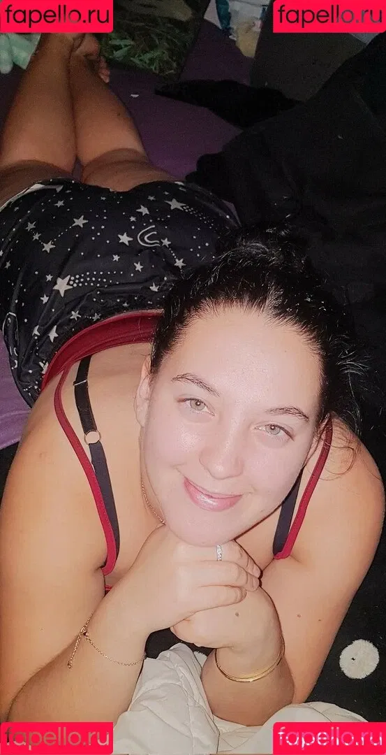 cumslut_val Onlyfans Photo Gallery 