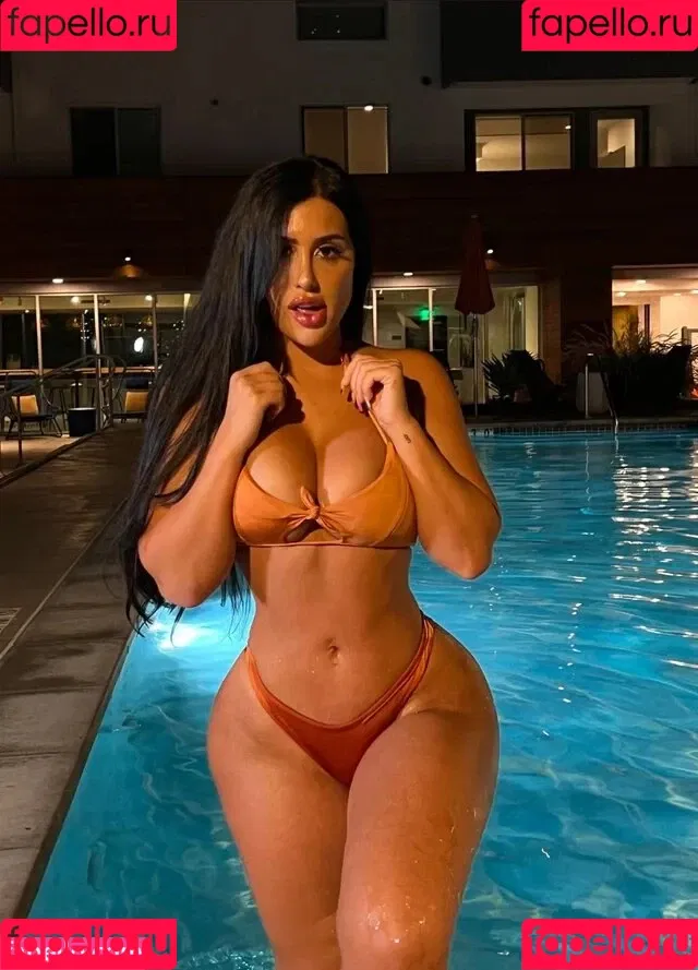 Danielle Pertusiello Onlyfans Photo Gallery 