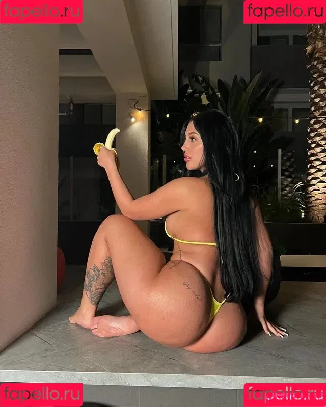 Danielle Pertusiello Onlyfans Photo Gallery 