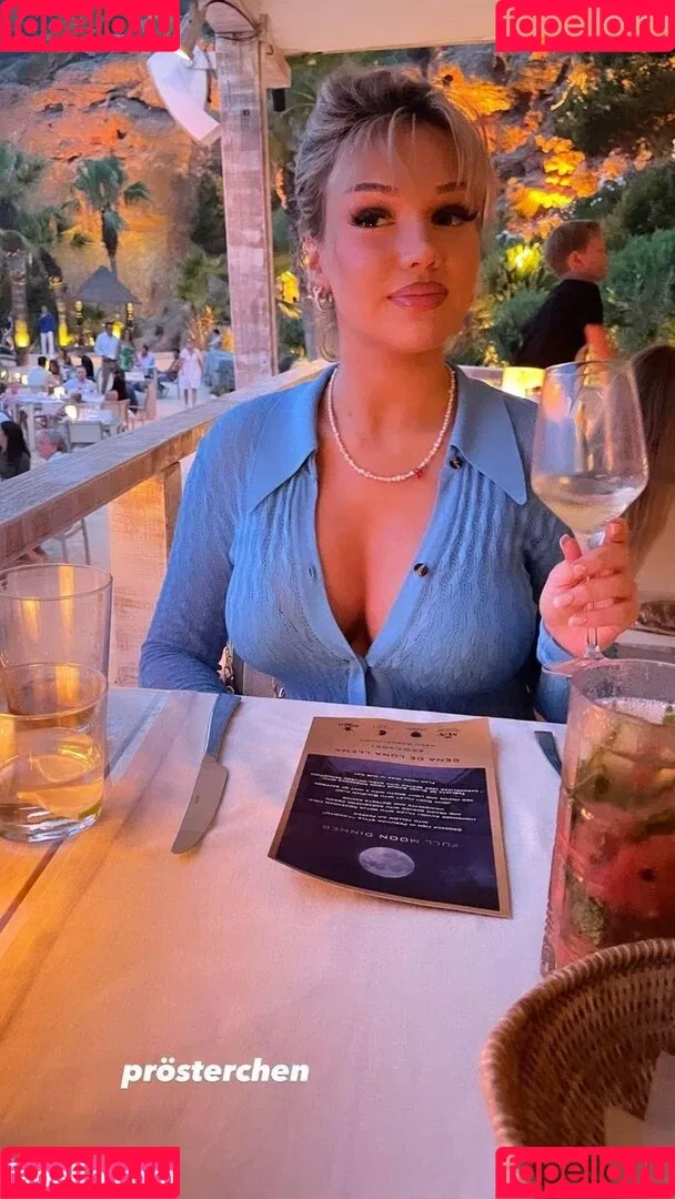 Shirin David Onlyfans Photo Gallery 