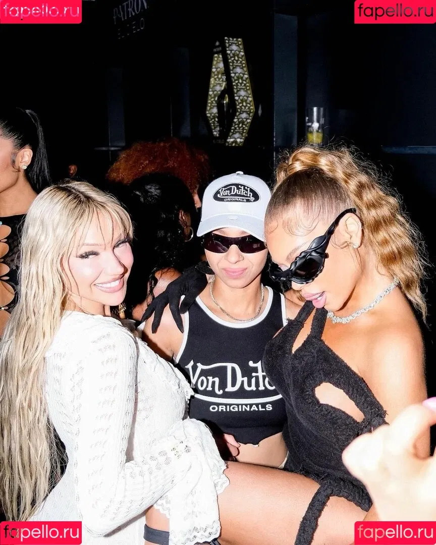 Shirin David Onlyfans Photo Gallery 