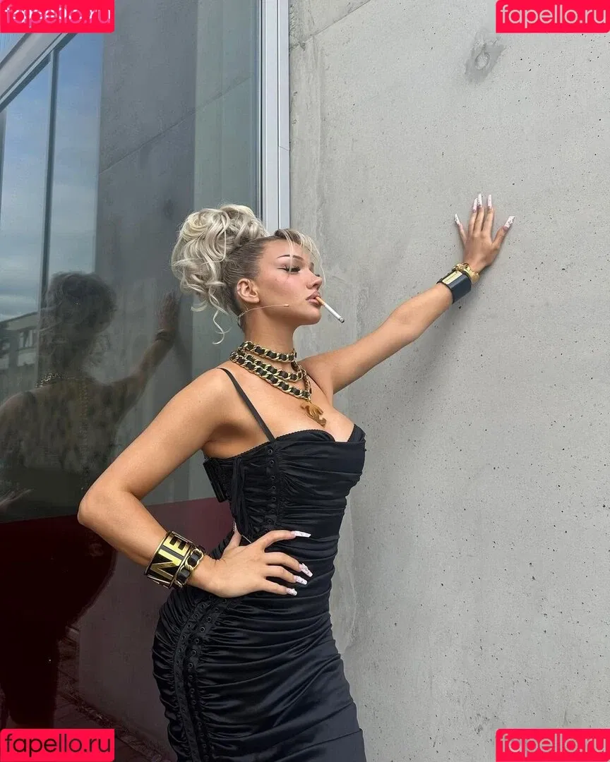 Shirin David Onlyfans Photo Gallery 