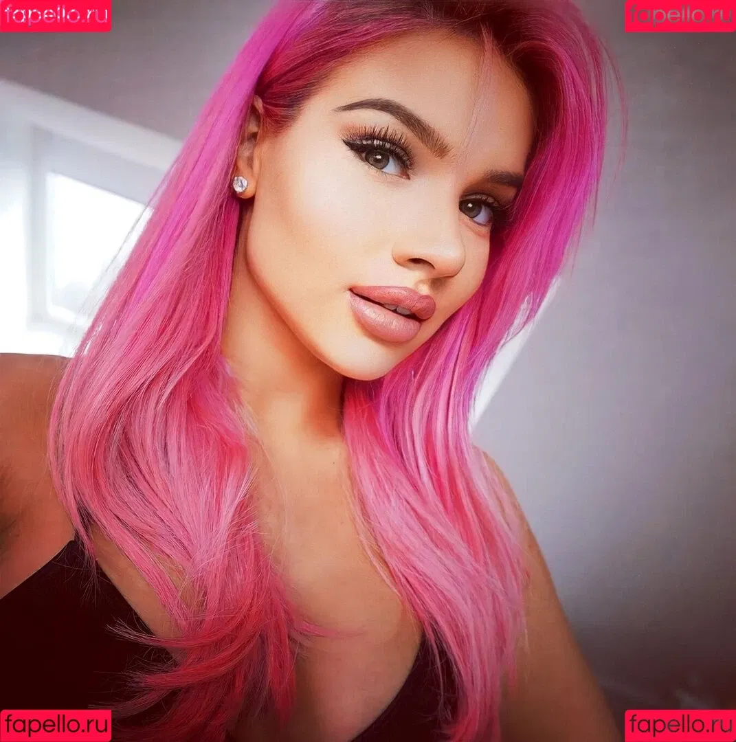Shirin David Onlyfans Photo Gallery 