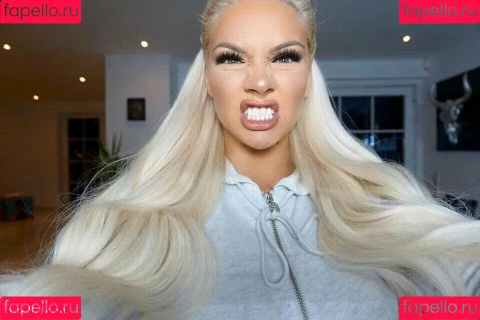 Shirin David Onlyfans Photo Gallery 