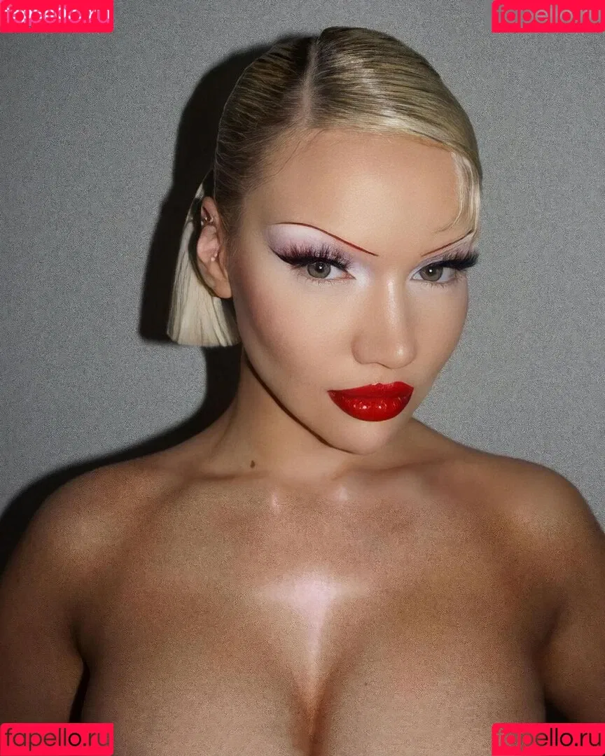 Shirin David Onlyfans Photo Gallery 
