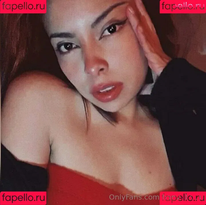 evita_bb Onlyfans Photo Gallery 
