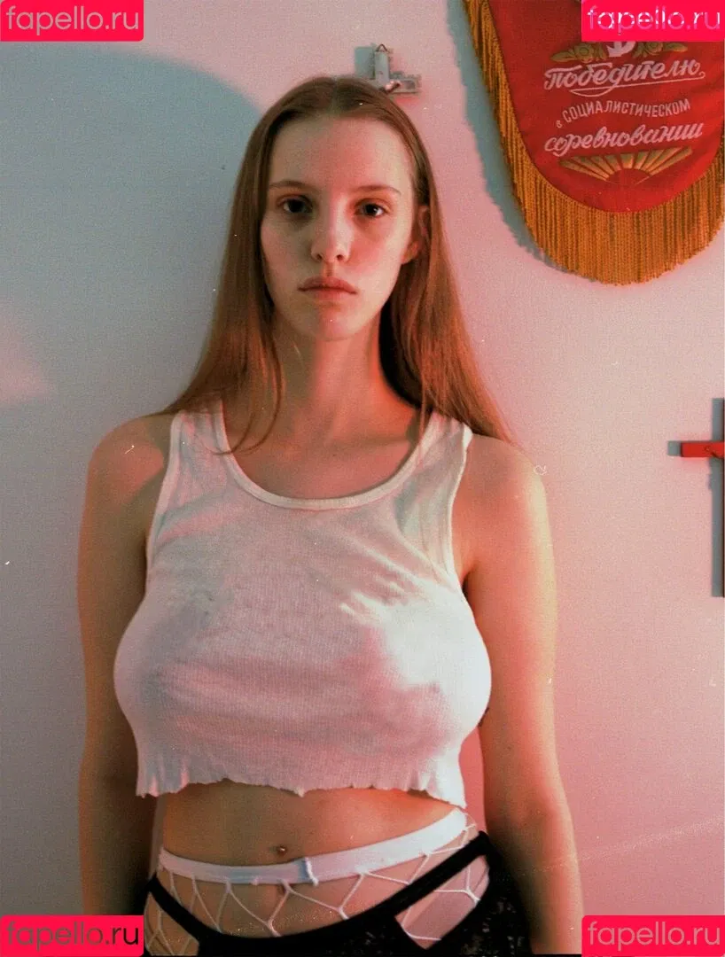 Eliza Goldsmith Onlyfans Photo Gallery 
