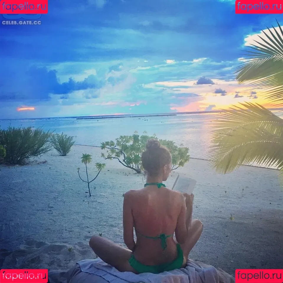 Annemarie Warnkross Onlyfans Photo Gallery 