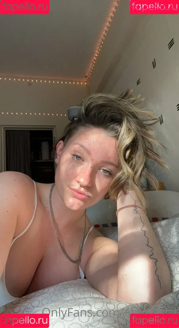 emmasttt Onlyfans Photo Gallery 