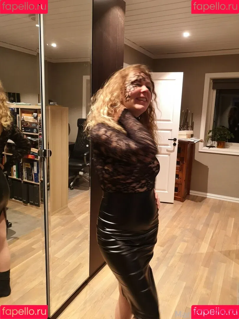 Mankhelekwen Onlyfans Photo Gallery 