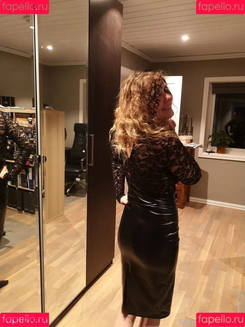 Mankhelekwen Onlyfans Photo Gallery 