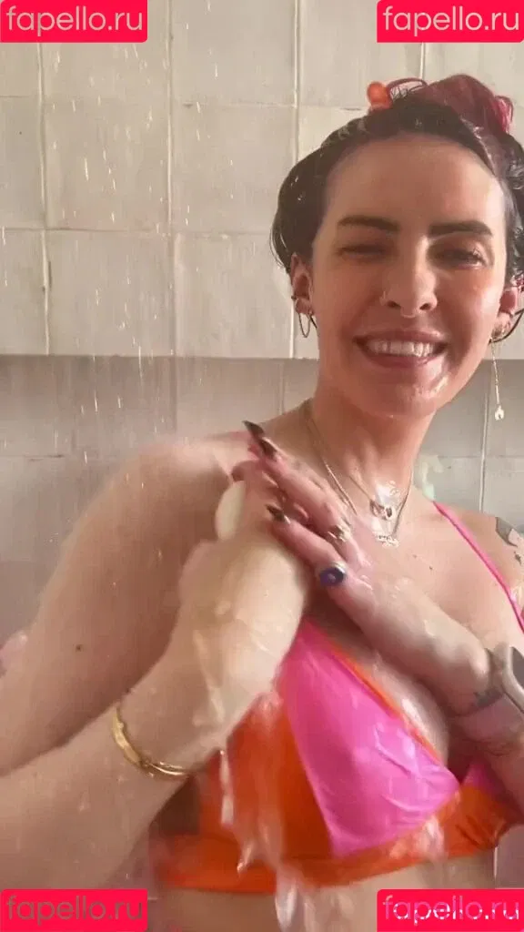 Karen Bachini Onlyfans Photo Gallery 