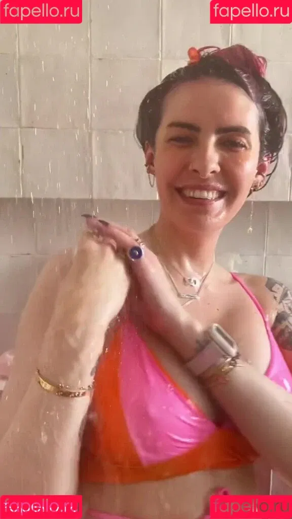 Karen Bachini Onlyfans Photo Gallery 