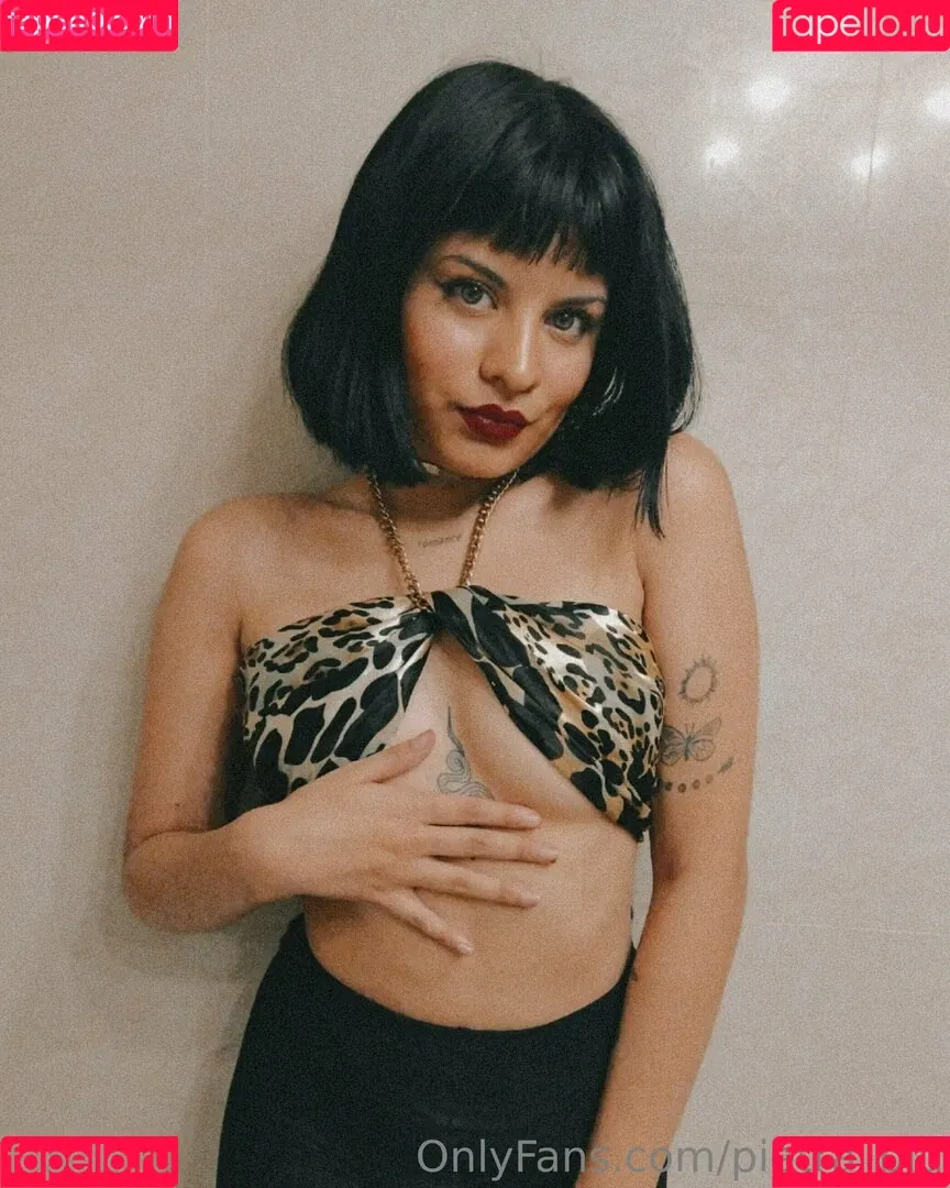 pietra_blu Onlyfans Photo Gallery 